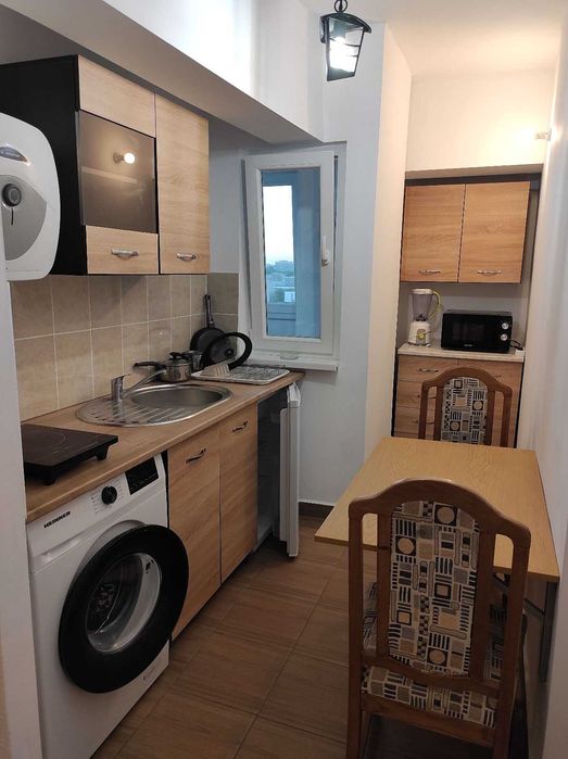 Garosnieră complet renovată - zona [Rovine]