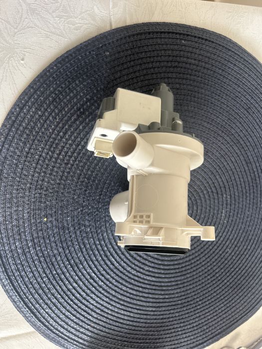 Vand pompa evacure maisna de spalat arctic C800A+