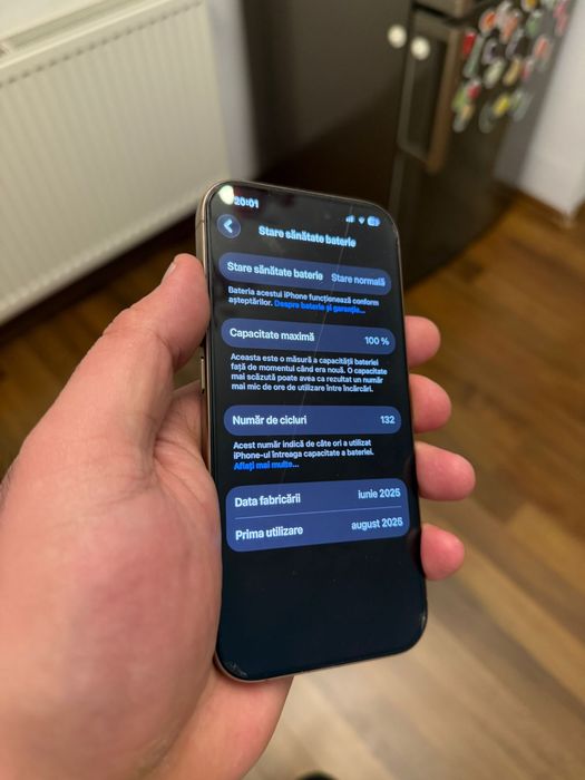 Iphone 16 pro / 128 gb /100 baterie. Impecabim . Gatantie Fullbox