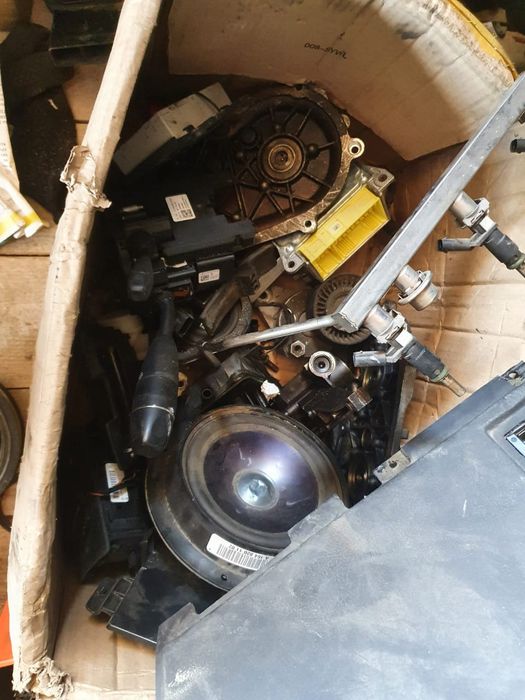 Mercedes,  land rover