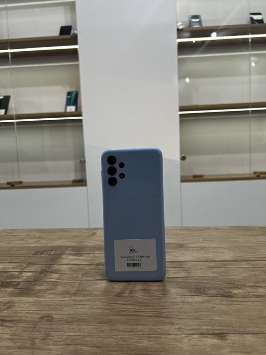 Продам Samsung A13 (64gb)