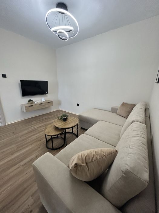 Дава се под наем Двустаен апартамент в Варна, Трошево - 53 кв.м за 498.27 € - Снимка #1