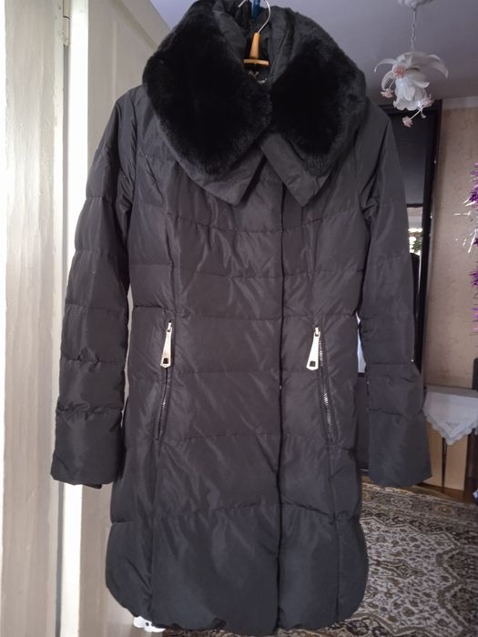 Пуховик  женский 44 размера