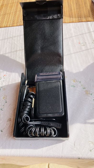 Продава се всичко заедно