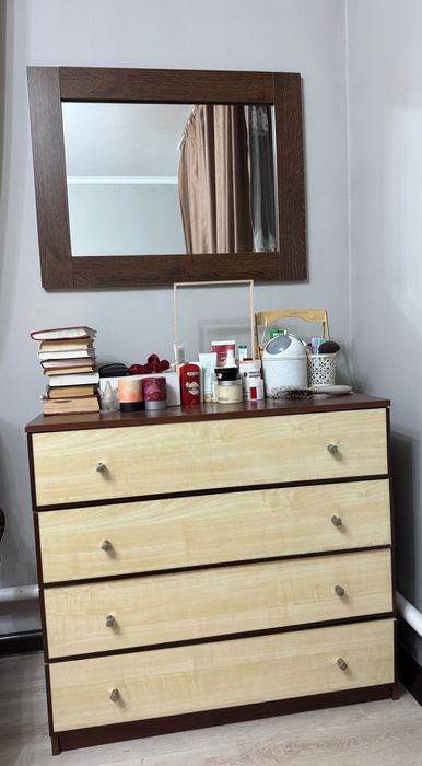 Спальный гарнитур