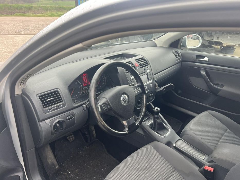 VW Golf 1.9 BLS 105 ks 2008 g