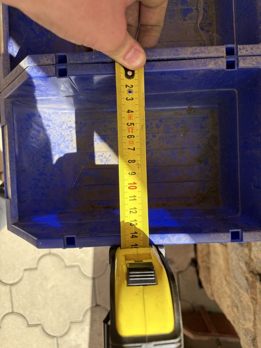 Продам полочки в офис