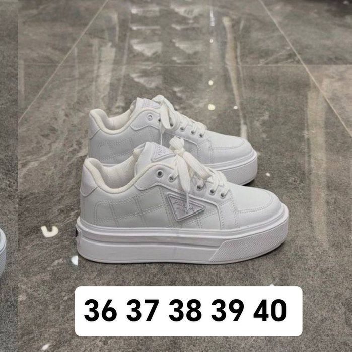 Adidași pentru femei