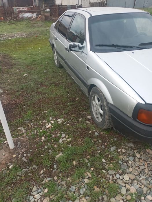 Машина Passat Volkswagen