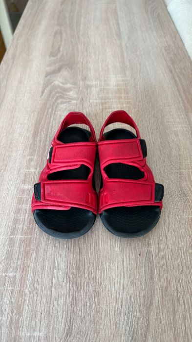Детски сандали Adidas