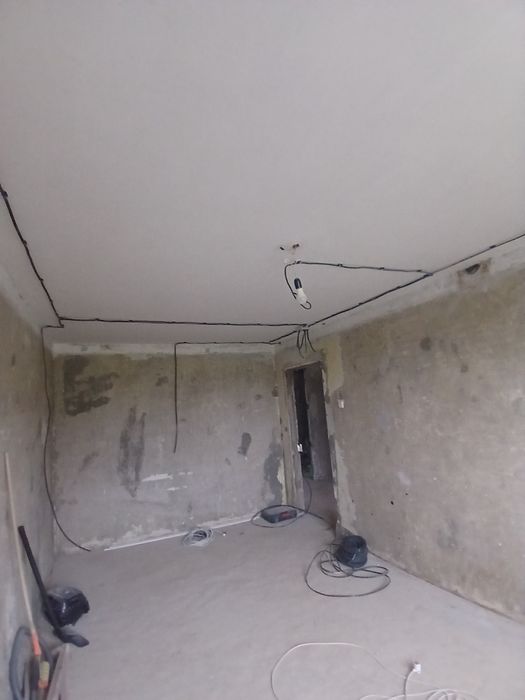 Авангард  2мкр  3 бөлме не угловая