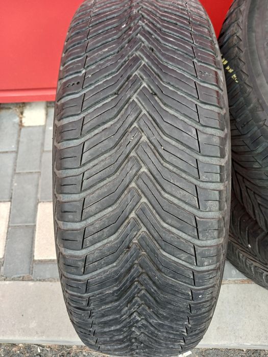 Vand set 4 anvelope all season/iarna/vara Michelin Cross climate 2 215/65 r17 pt Nissan Hyundai Dacia Mazda Toyota
