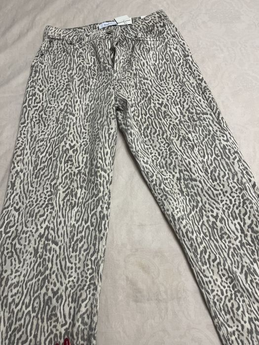 Нови дънки Reserved