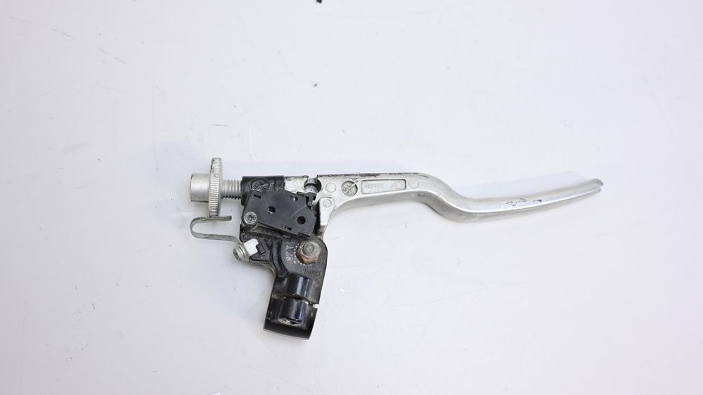Maneta Ambreiaj Cu Prindere Si Senzor Suzuki GSXR 600 / GSXR 750 L1