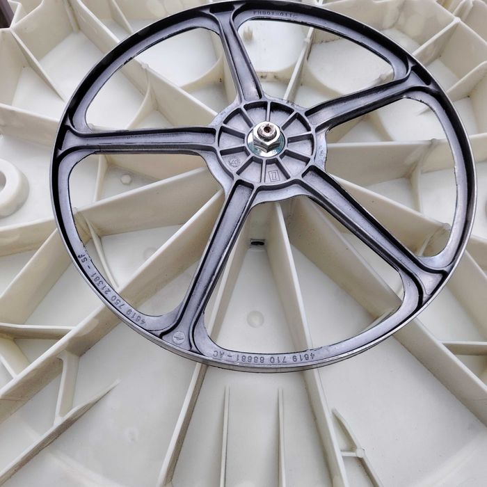 Cuva mașina spălat Whirpool