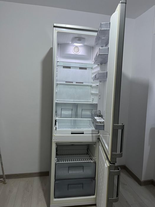 Frigider Arctic A+ No frost