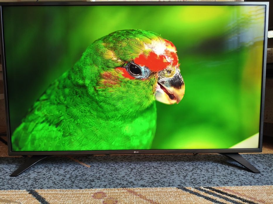 ТВ "LG" 49"-124см 4K UHD Смарт
