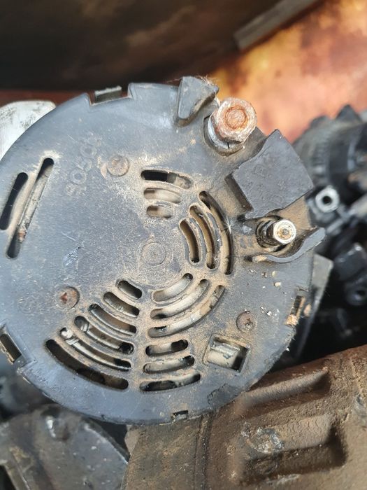 Alternator mercedes vito w 638