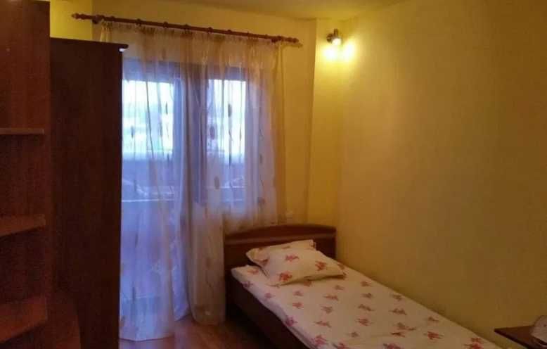 Дава се под наем Тристаен апартамент в Пловдив, Съдийски - 89 кв.м за 397.8 € - Снимка #3