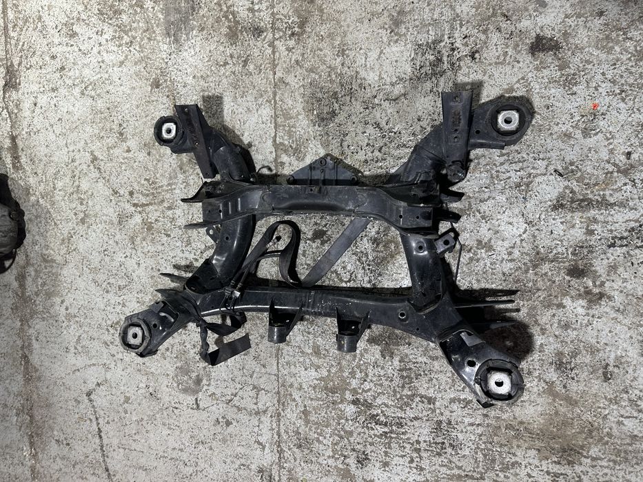 Задняя балка bmw x5 e70 x6 e71