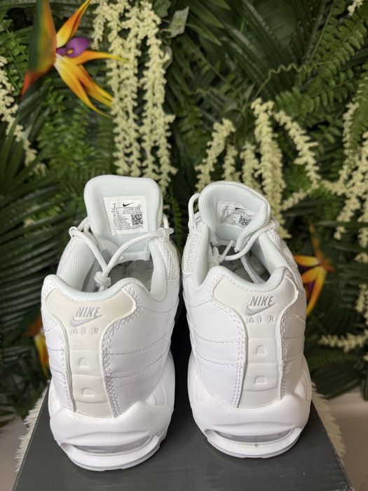 Nike Air Max 95 Triple White