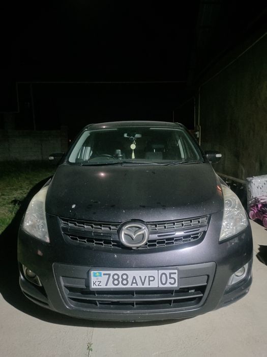 Mazda MPV 7 адамдық көлік