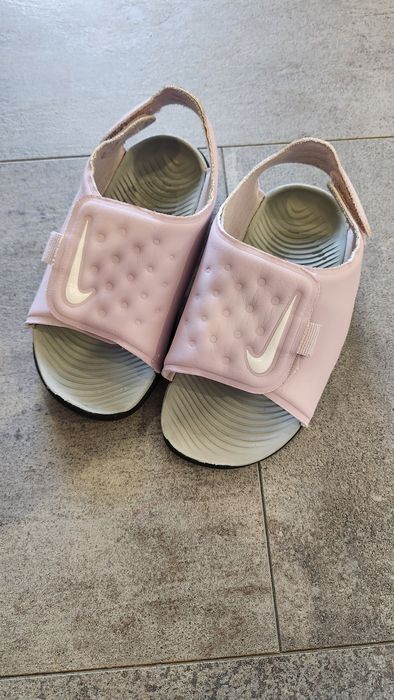 Детски сандали и чехли