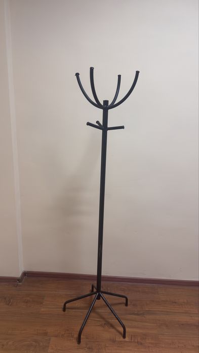 Вешалки для одежды