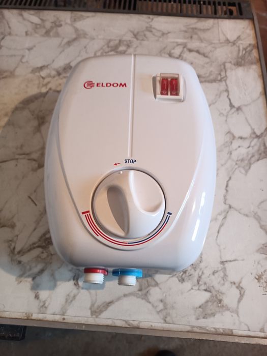 Проточен бойлер за баня и мивка