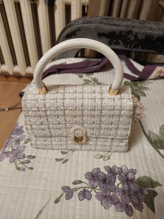 Продам сумочку женскую