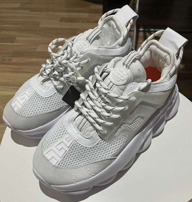 Versace Chain Reaction OFERTA 399 RON CA DE INCEPUT DE AN!