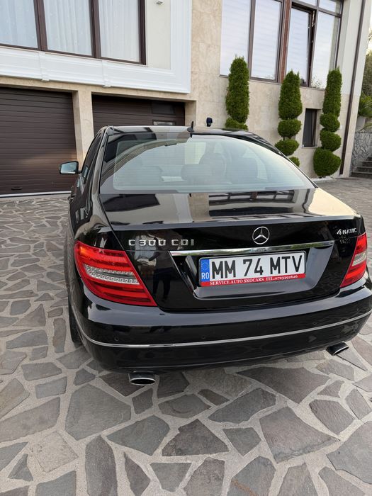 Mercedes-Benz C 300 | 2012 | Achiziționat din Germania la 1.000 km | Proprietar din 2012