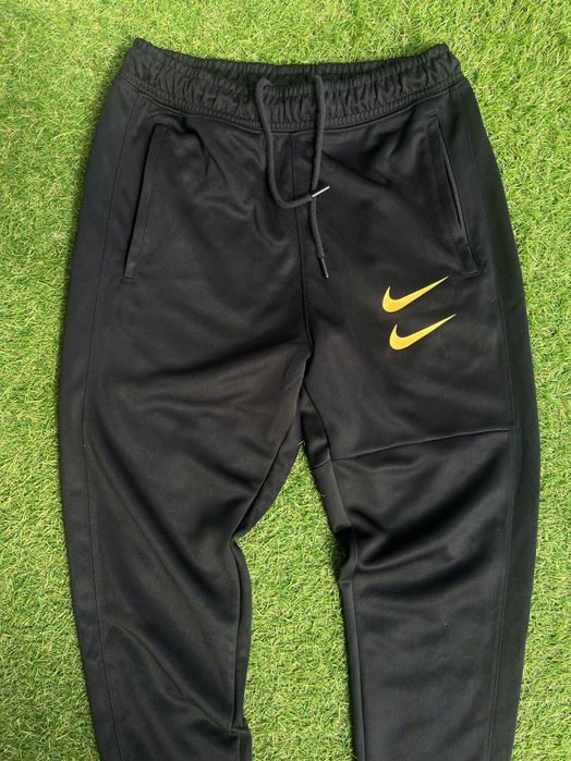 Мъжко долнище : Nike Sportswear SWOOSH Pants S