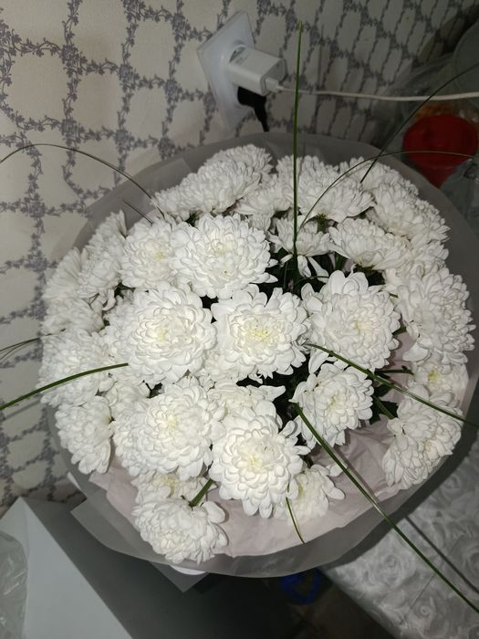 Свежые цветов. Срочно продается.