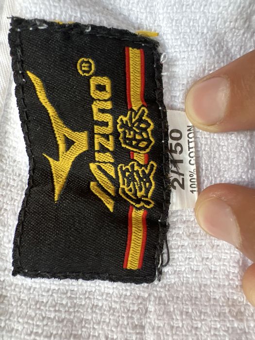 Продам кимоно mizuno
