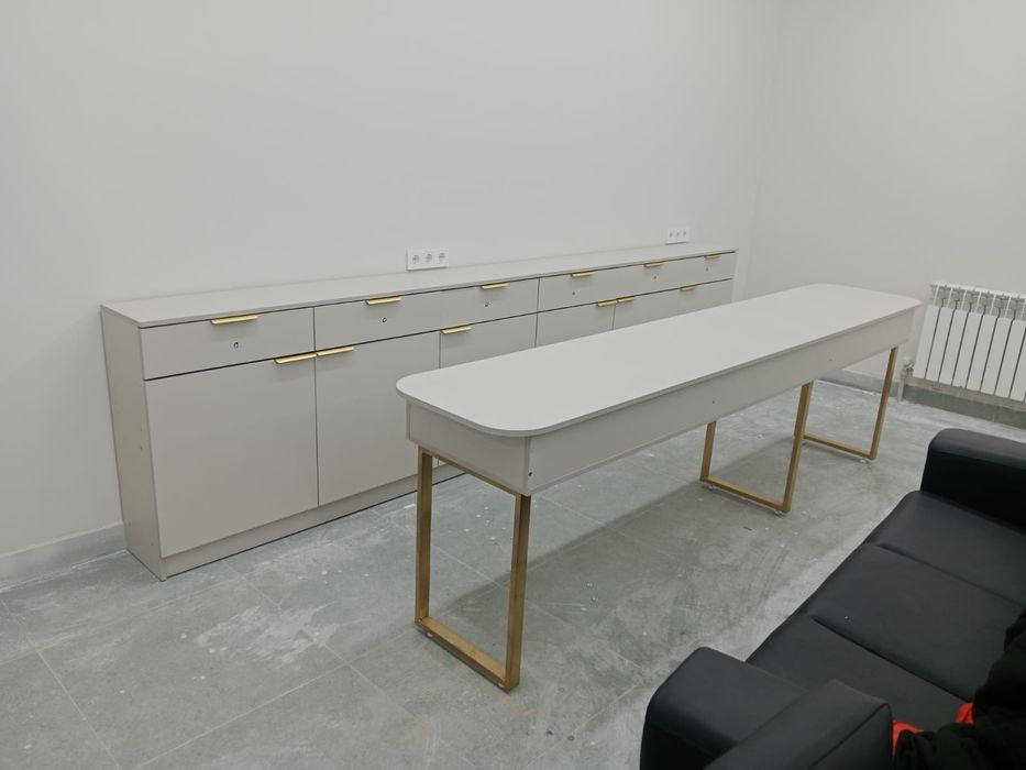 Мебель для салона 150.000 тг