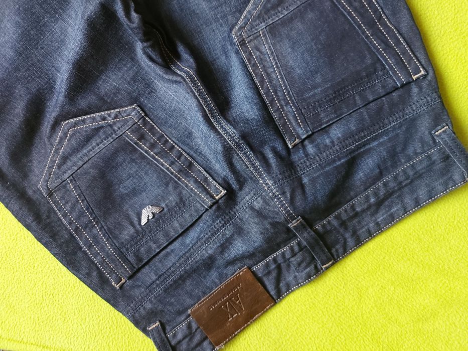 Armani Jeans'Size30-М-НОВО