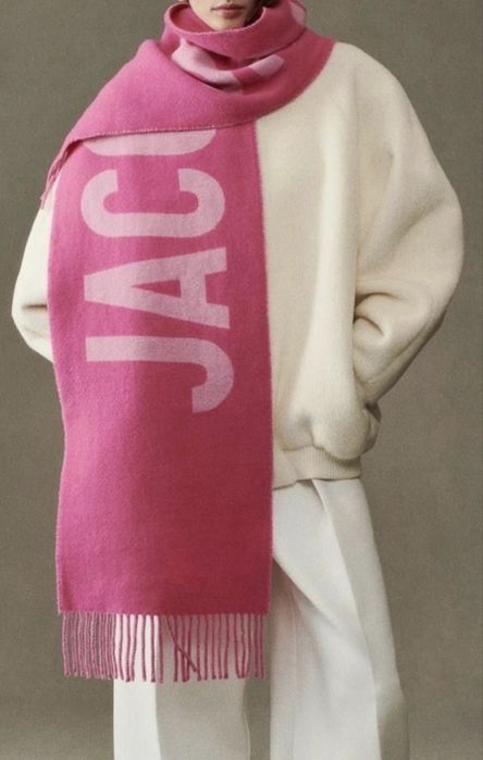 Шарф L'Echarpe Jacquemusиз вирджинской шерсти