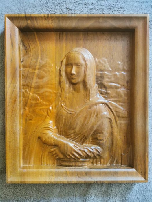 Машинна дърворезба на орех