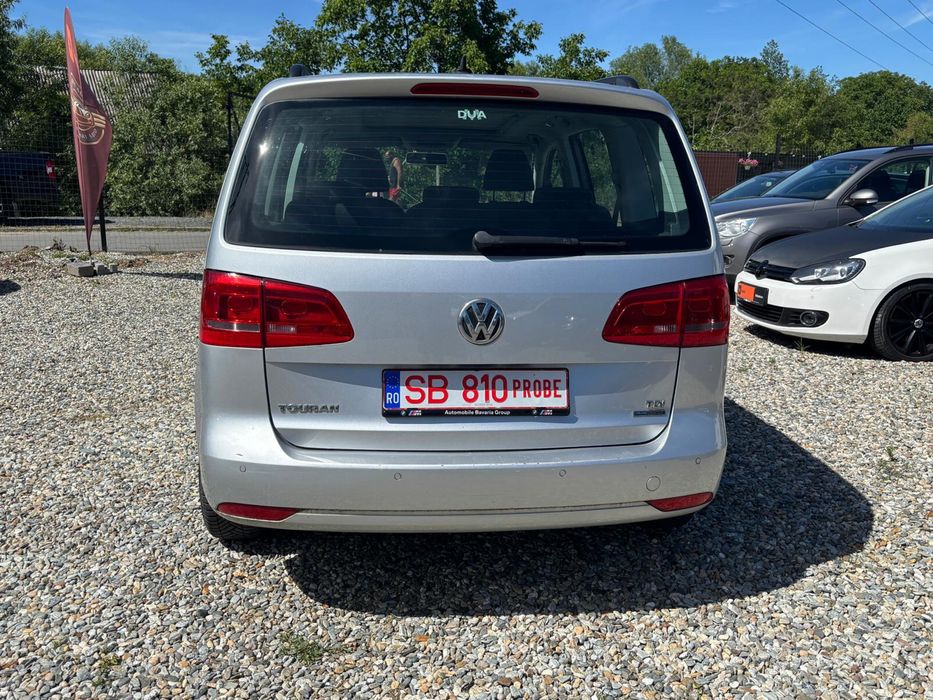 VOLKSWAGEN Touran 2011 — imagine 5