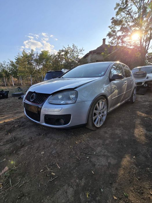 •Продавам Голф 5 2.0tdi 140кс. BKD на ЧАСТИ имам части и за други коли