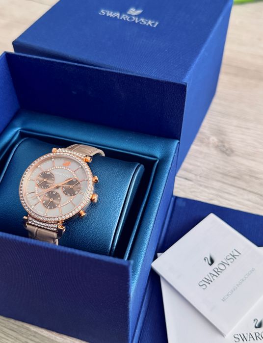 Vand Ceas Swarovski Passage Chrono