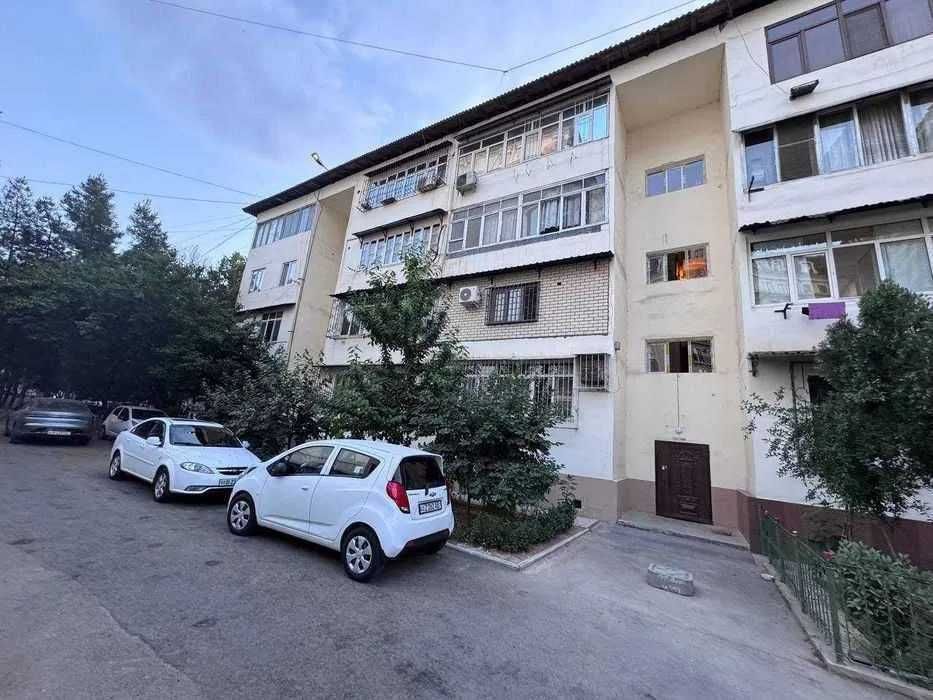 ;Вторичка‼️4ком квартира 91м2 метро Минор кирпич за жкKazakhistan