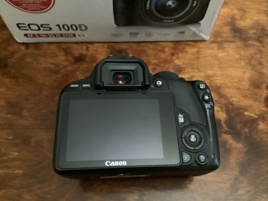 ФотоаппаратCanon 100D body