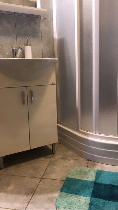 Inchiriez apartament 2 camere în Sinaia – Platou Izvor