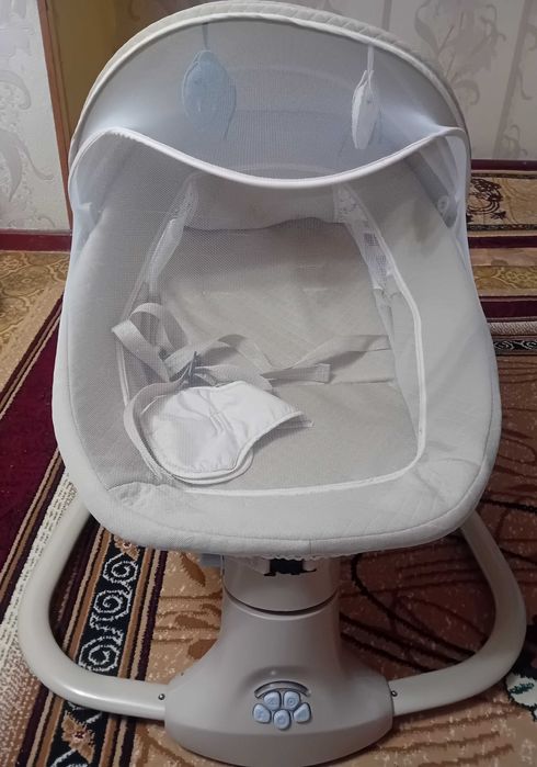 Качалка для новорождённых
