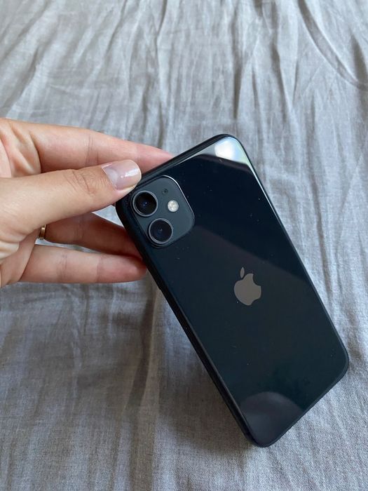 Apple iPhone 11.