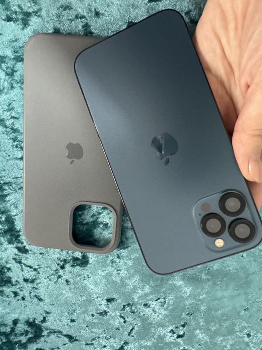 Айфон 12 Про Макс, без коробки