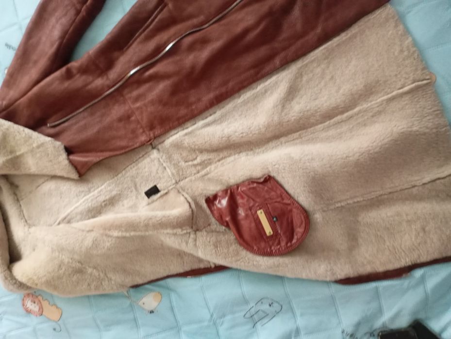 Дубленка коричневая на 42 размер