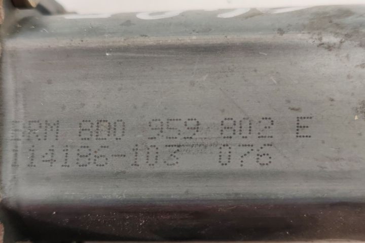 Motoras macara  stanga spate 8D0959802E/114188113 Audi A4 B5